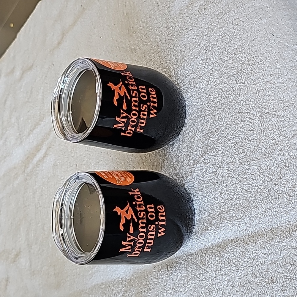 2 Insulated Wine Glasses - Picture 2 of 2